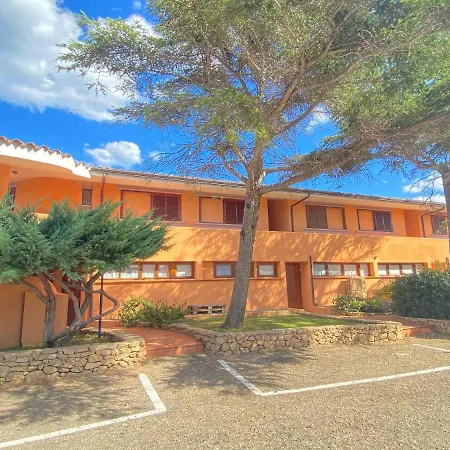 Coda Cavallo Mare Apartment
